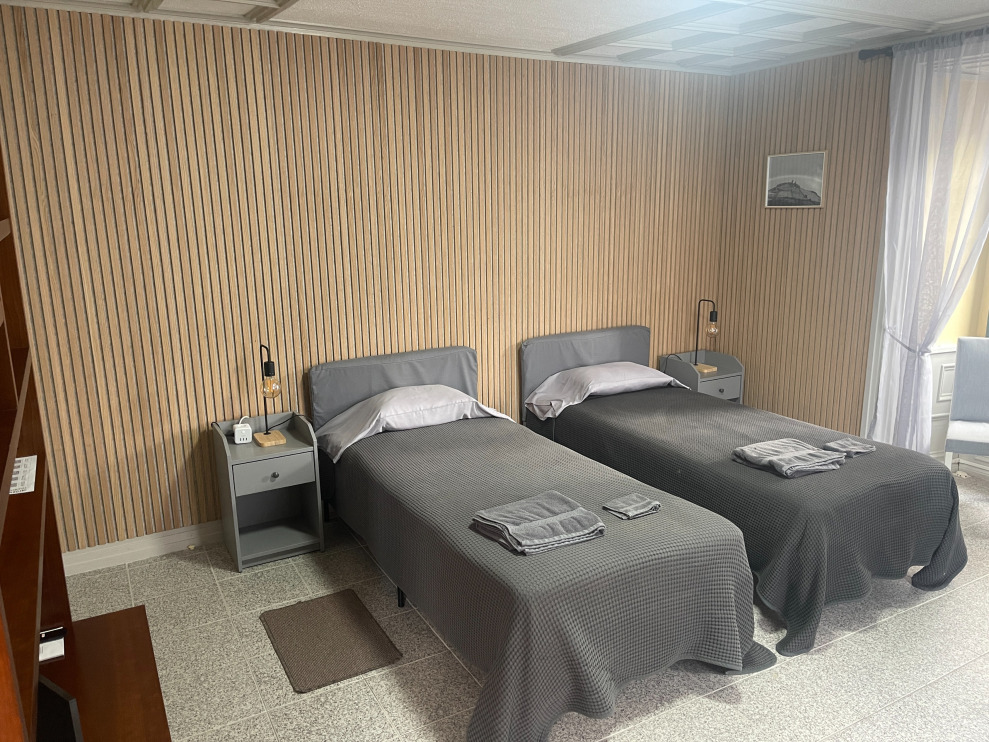 chambre 1 deux lits de 90